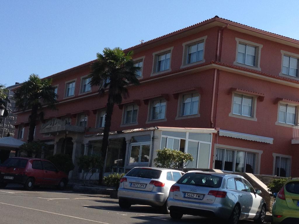 Hotel Garcas Lavacolla Buitenkant foto
